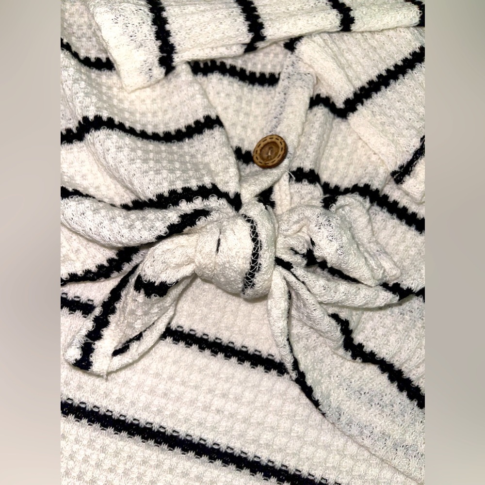 Striped Top - Picture 3 of 5